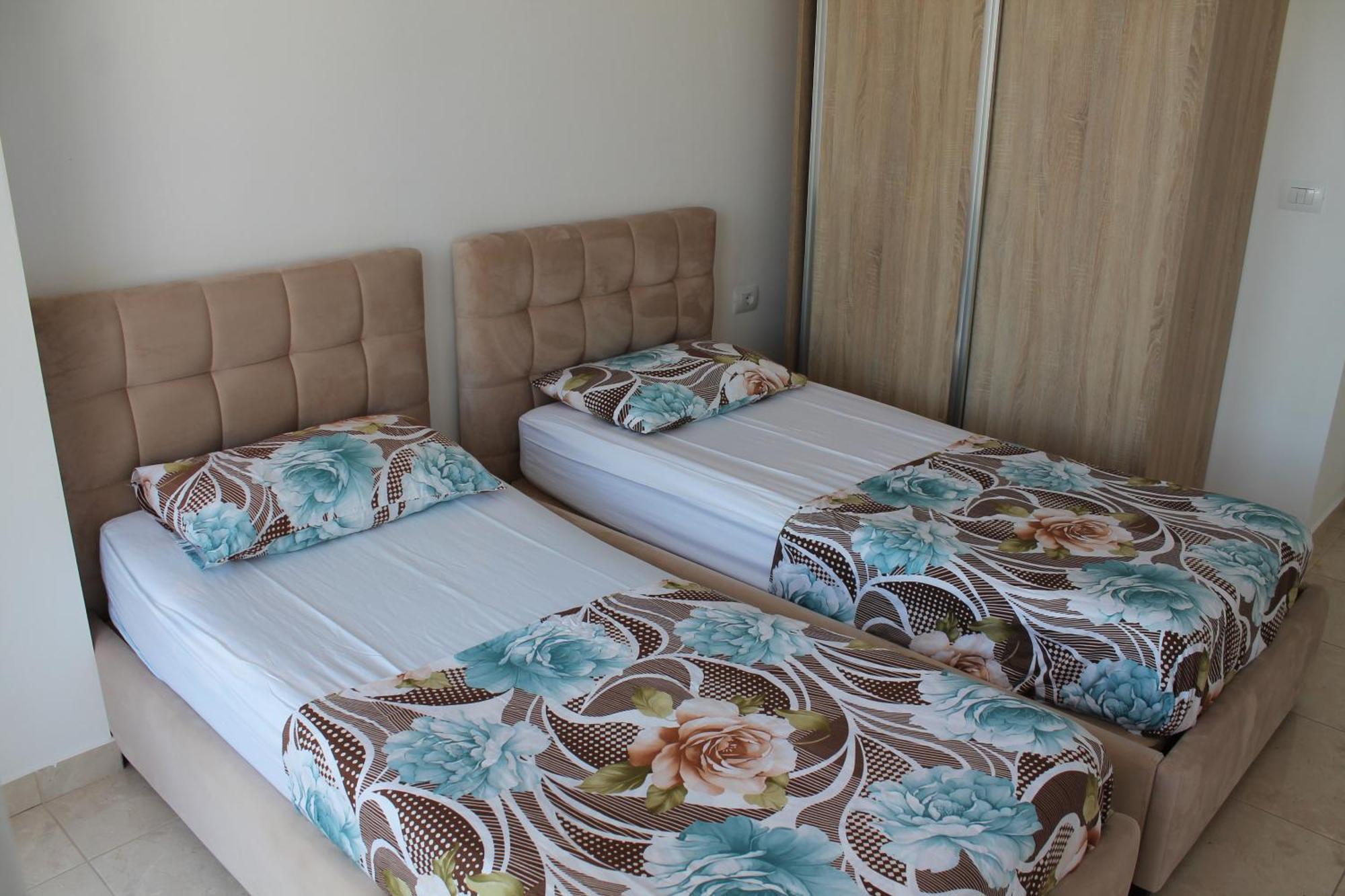 Blue Apartments & Hotel Shëngjin Kültér fotó